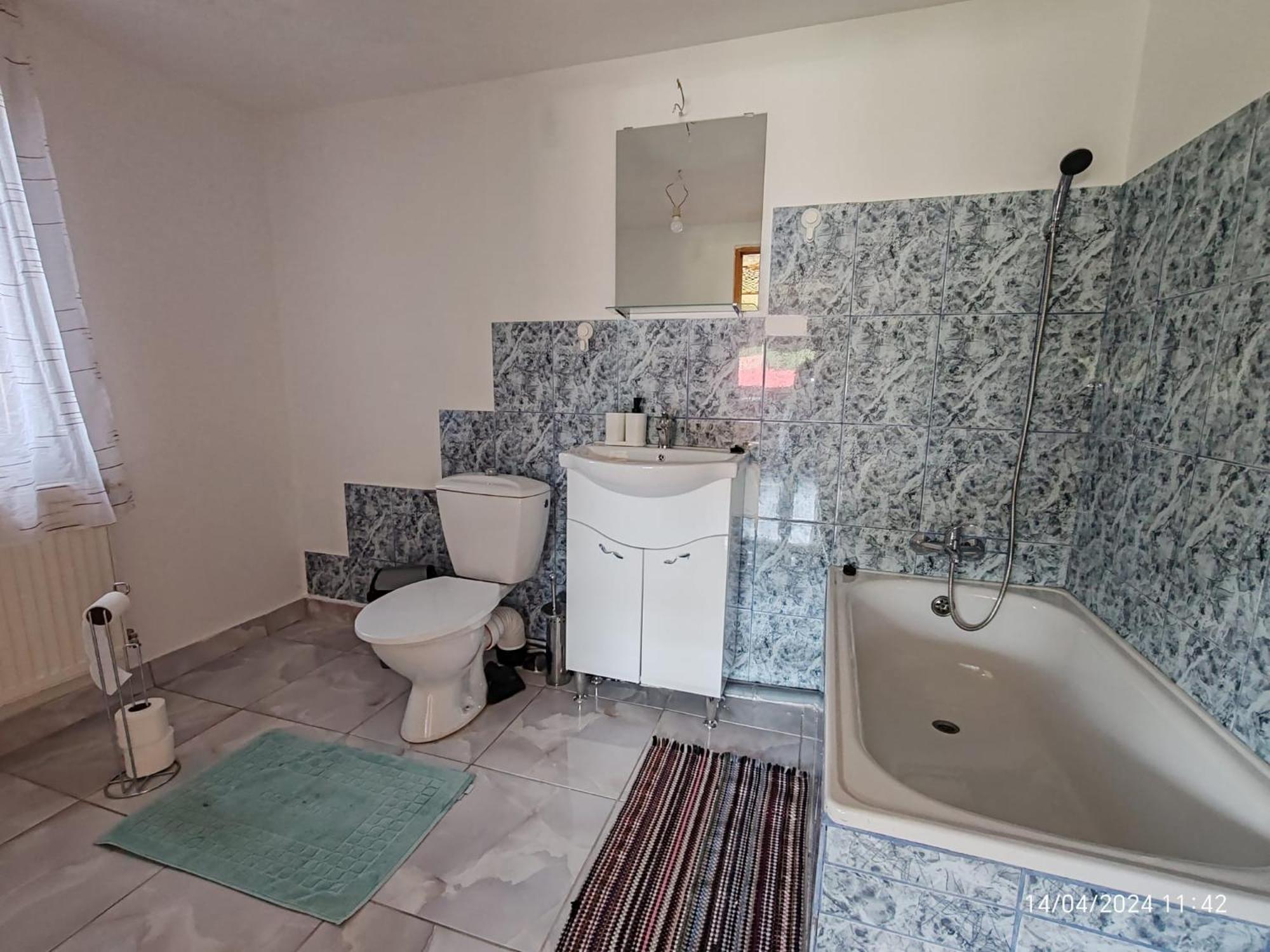 Casa Soveja Rucareni Pensionat Exteriör bild